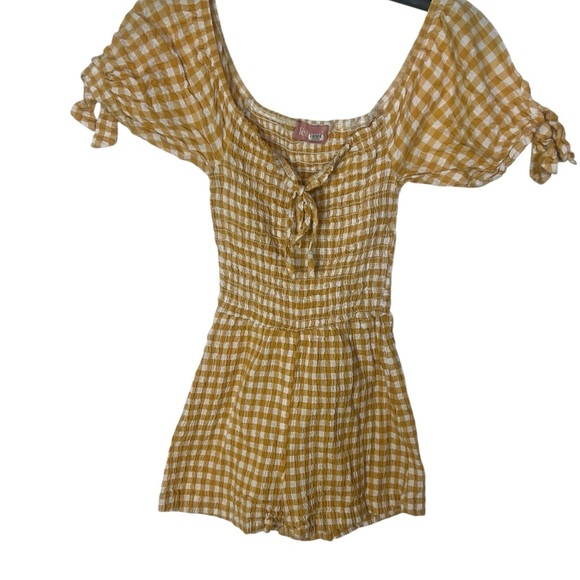 Lerumie Sienna Yellow Gingham Dress by Selena Gomez - Size SMALL - Picture 6 of 12
